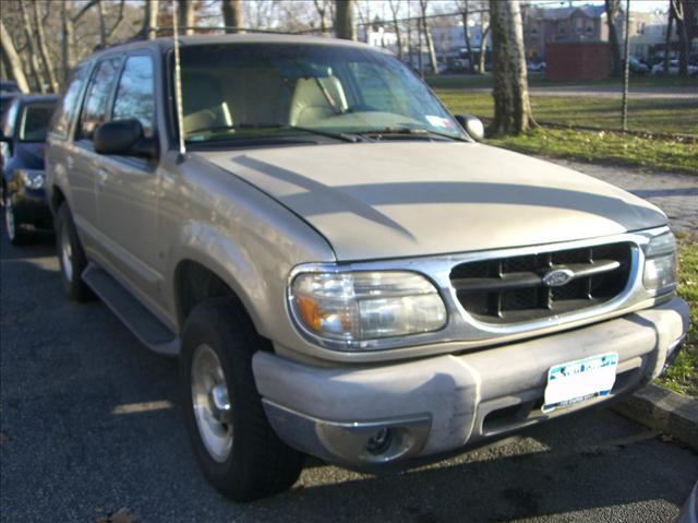 2000 Ford Explorer Unknown