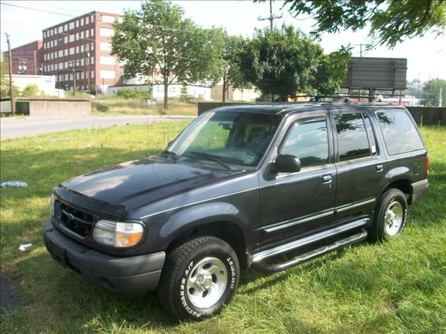 2000 Ford Explorer Sport 4WD