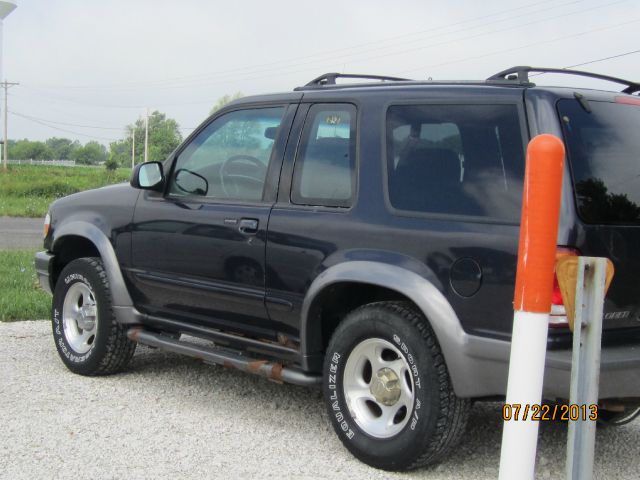 2000 Ford Explorer Reg Cab 159.5 WB C5B