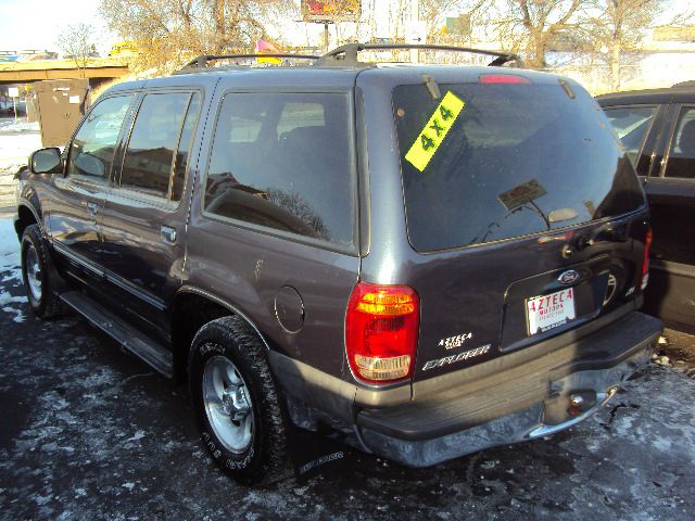 2000 Ford Explorer SL 4x4 Regular Cab