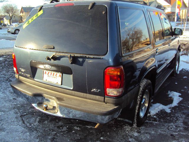 2000 Ford Explorer SL 4x4 Regular Cab