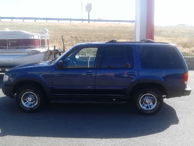 2000 Ford Explorer Reg Cab 159.5 WB C5B