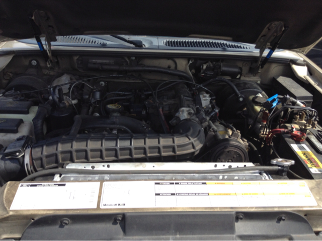 2000 Ford Explorer Reg Cab 159.5 WB C5B