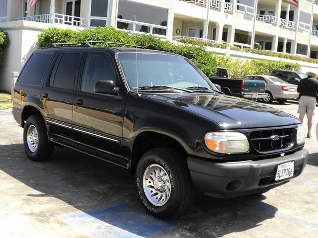 2000 Ford Explorer Reg Cab 159.5 WB C5B