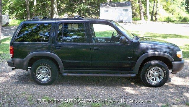 2000 Ford Explorer Unknown