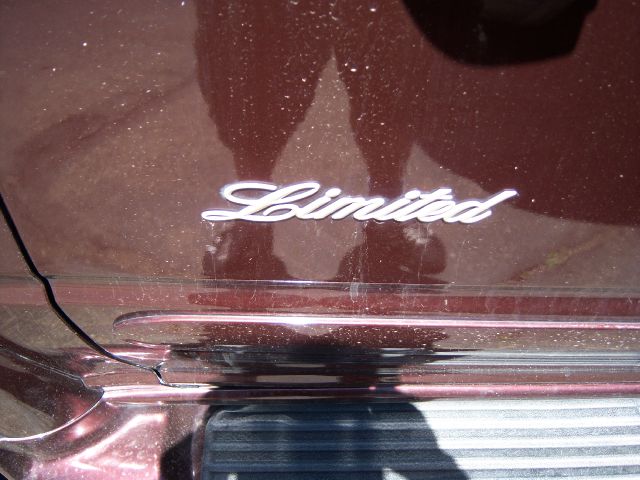 2000 Ford Explorer Super