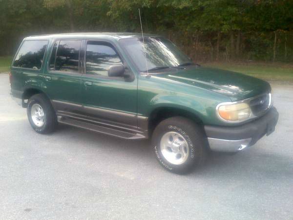2000 Ford Explorer Windstar SE