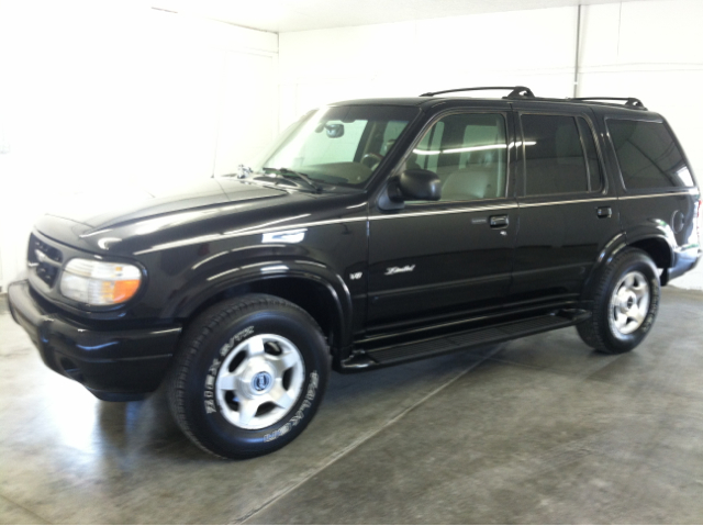 2000 Ford Explorer 3.0 Avant Quattro