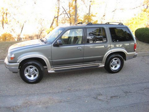 2001 Ford Explorer Service BODY