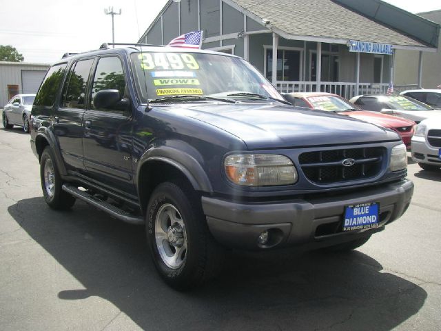 2001 Ford Explorer SL 4x4 Regular Cab
