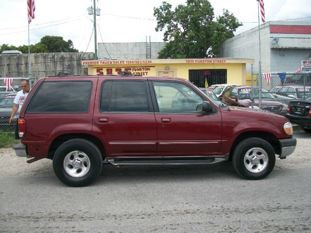 2001 Ford Explorer SL 4x4 Regular Cab