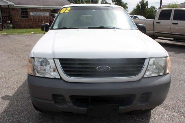 2002 Ford Explorer XLS
