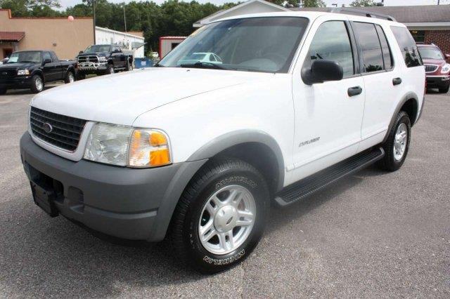 2002 Ford Explorer XLS