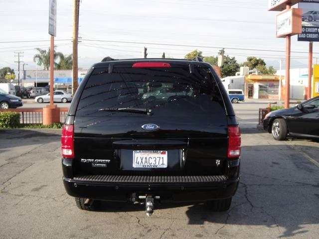 2002 Ford Explorer SLT 25