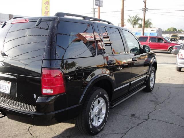 2002 Ford Explorer SLT 25