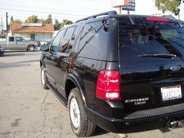 2002 Ford Explorer SLT 25