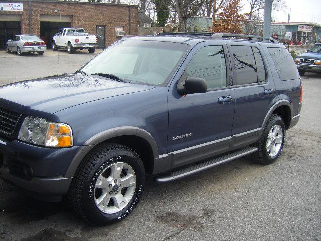 2002 Ford Explorer ESi