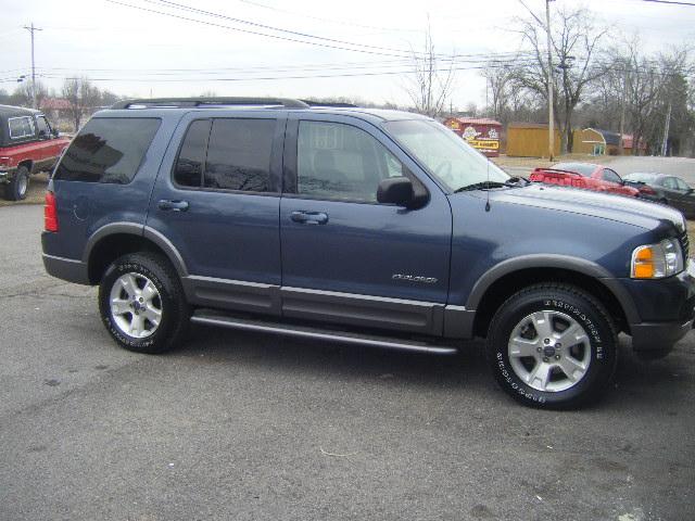 2002 Ford Explorer ESi