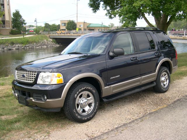 2002 Ford Explorer E320 - Extra Sharp