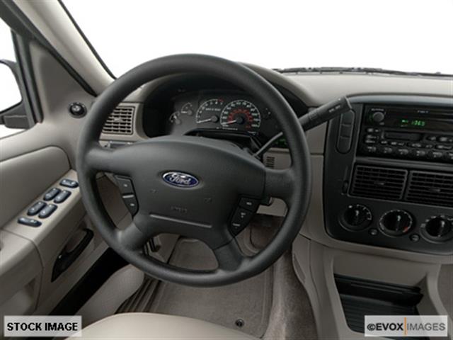 2002 Ford Explorer ESi