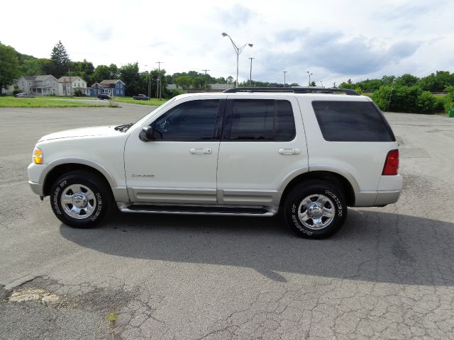 2002 Ford Explorer Super