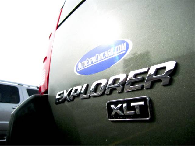 2002 Ford Explorer ESi