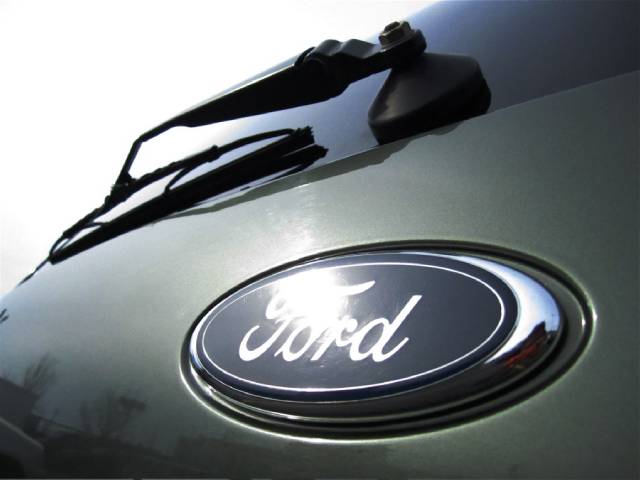 2002 Ford Explorer ESi