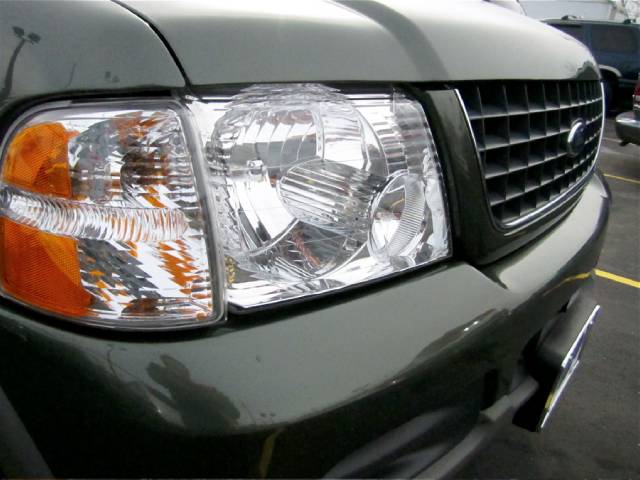 2002 Ford Explorer ESi