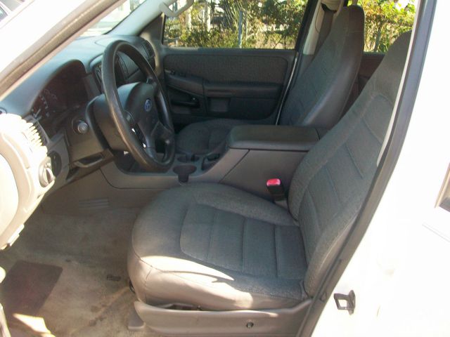 2002 Ford Explorer Reg Cab 159.5 WB C5B