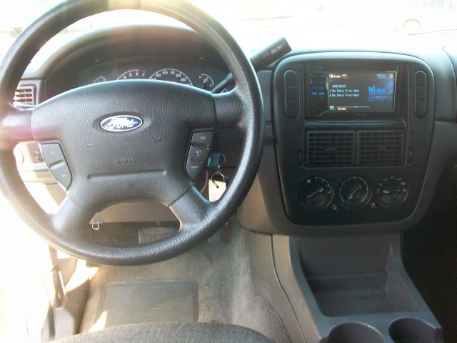 2002 Ford Explorer Reg Cab 159.5 WB C5B