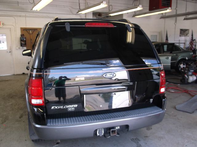 2002 Ford Explorer SL 4x4 Regular Cab