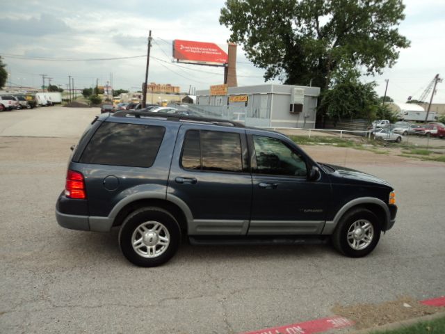 2002 Ford Explorer ESi