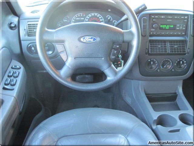 2002 Ford Explorer ESi