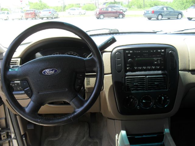 2002 Ford Explorer ESi