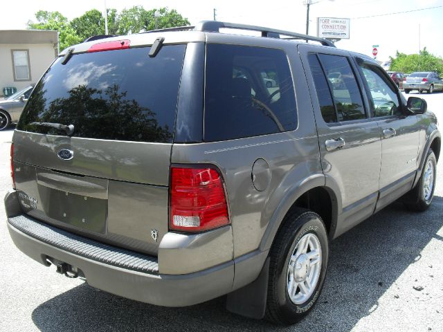 2002 Ford Explorer ESi