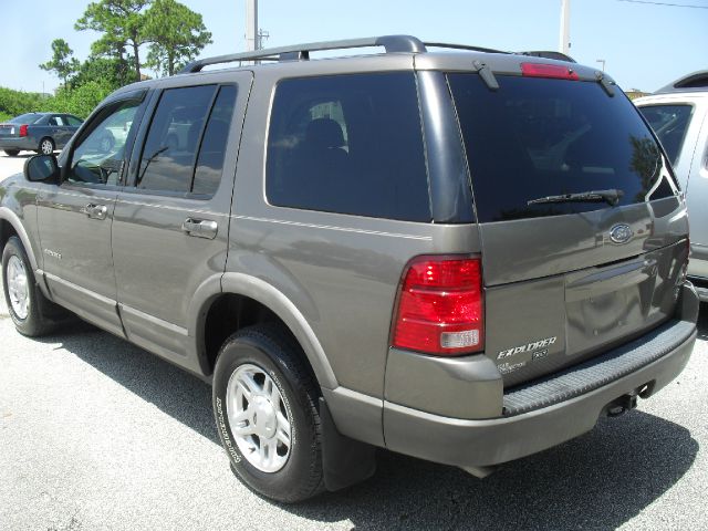 2002 Ford Explorer ESi