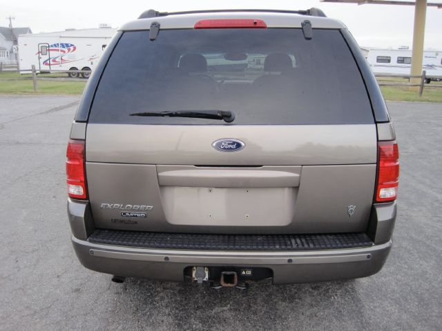 2002 Ford Explorer Super
