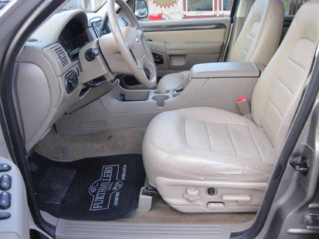 2002 Ford Explorer Super