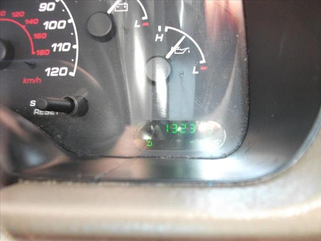 2002 Ford Explorer ESi