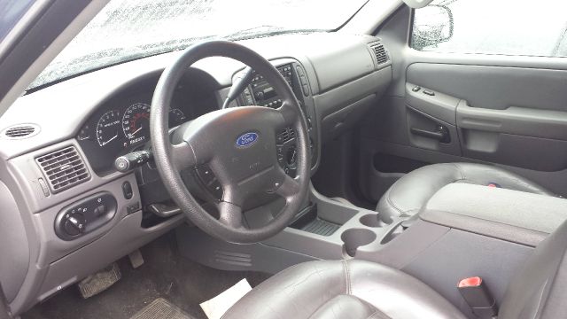 2002 Ford Explorer SL 4x4 Regular Cab