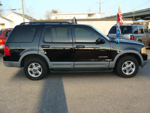 2002 Ford Explorer ESi