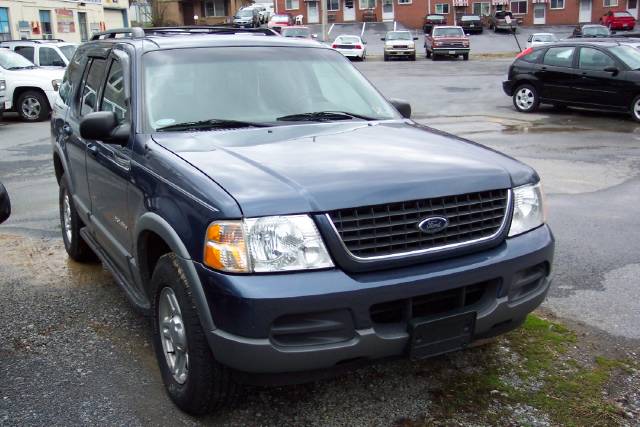 2002 Ford Explorer ESi