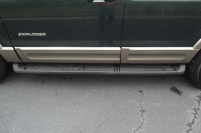 2002 Ford Explorer SL 4x4 Regular Cab