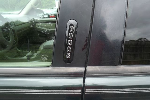 2002 Ford Explorer SL 4x4 Regular Cab