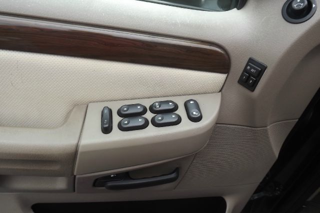 2002 Ford Explorer SL 4x4 Regular Cab