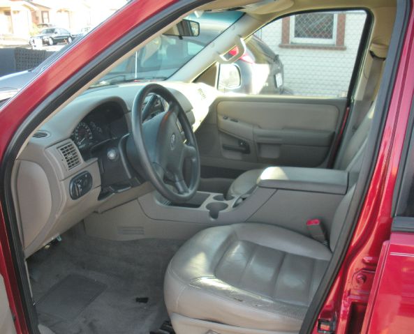 2002 Ford Explorer SL 4x4 Regular Cab