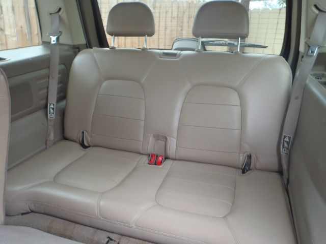 2002 Ford Explorer Super