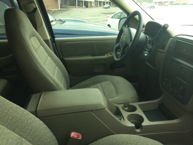 2002 Ford Explorer Reg Cab 159.5 WB C5B