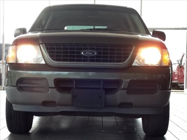 2002 Ford Explorer ESi