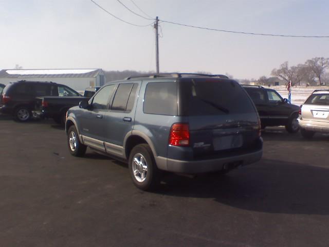 2002 Ford Explorer ESi